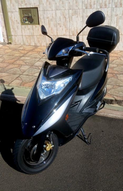 HAOJUE Lindy 125 , Foto 1