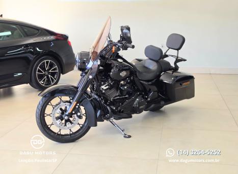 HARLEY DAVIDSON Road King 1800 SPECIAL, Foto 1