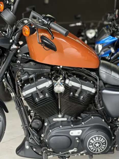 HARLEY DAVIDSON Sportster XL 883 IRON, Foto 4