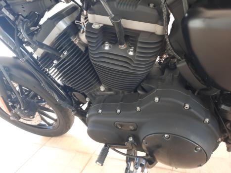 HARLEY DAVIDSON Sportster XL 883 R, Foto 4