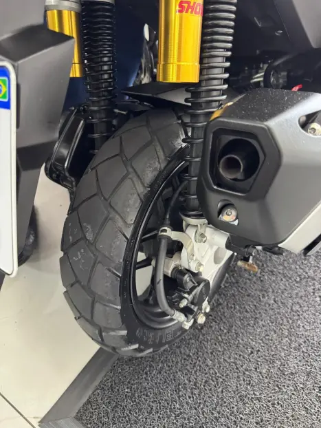 HONDA ADV 150 , Foto 7