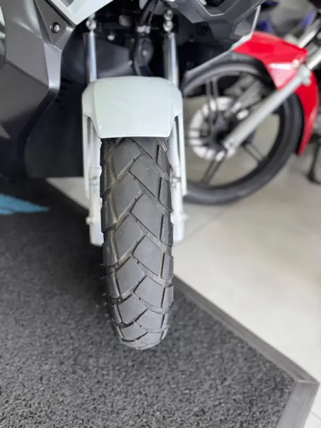 HONDA ADV 150 , Foto 8