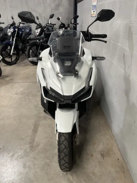 HONDA ADV 150 ABS, Foto 3