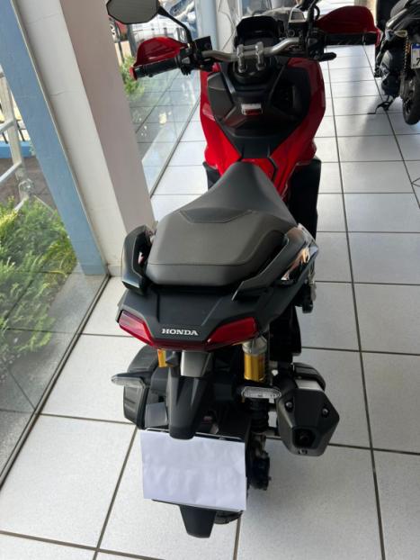 HONDA ADV 150 ABS, Foto 2