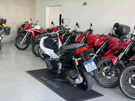 HONDA ADV 150 ABS, Foto 5