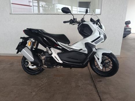 HONDA ADV 150 ABS, Foto 3