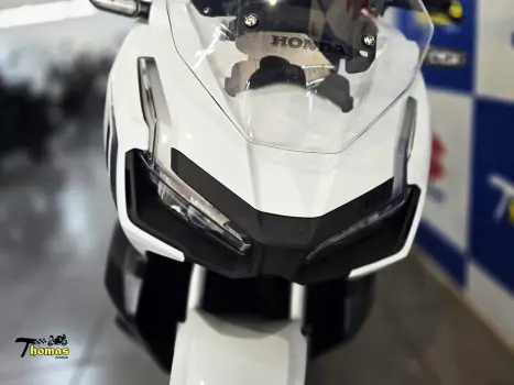 HONDA ADV 150 ABS, Foto 3