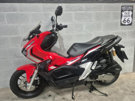 HONDA ADV 150 ABS, Foto 2