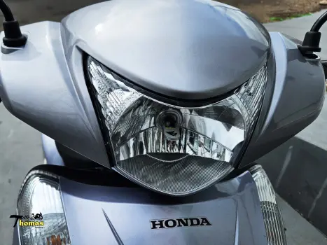 HONDA Biz 100 , Foto 2