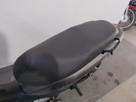 HONDA Biz 125 +, Foto 3