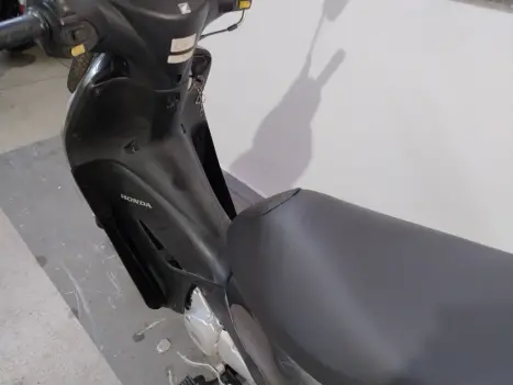 HONDA Biz 125 +, Foto 6