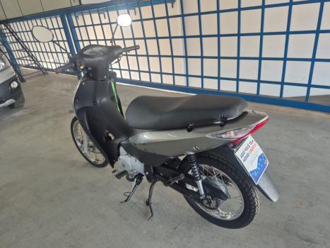 HONDA Biz 125 ES, Foto 3
