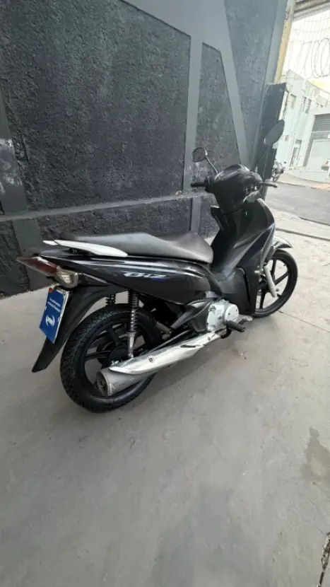 HONDA Biz 125 ES, Foto 3