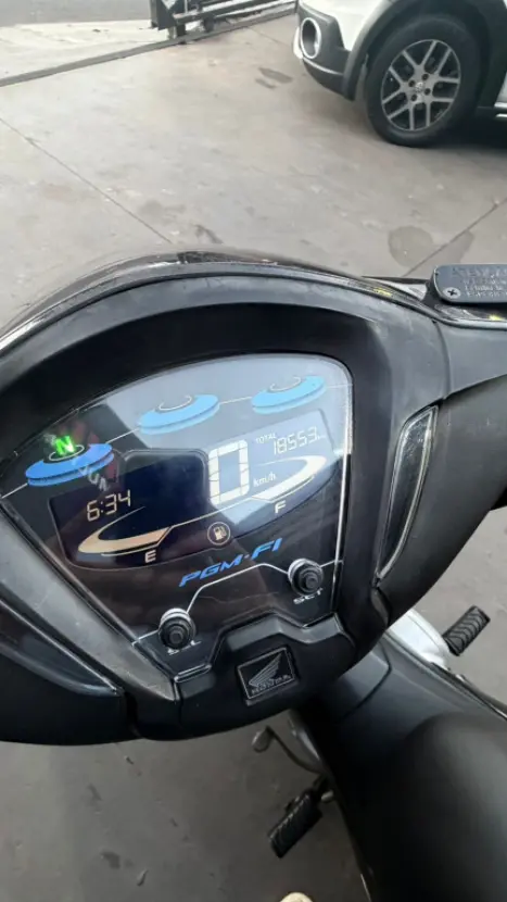 HONDA Biz 125 ES, Foto 4