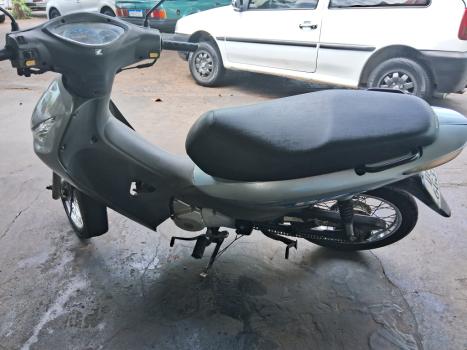 HONDA Biz 125 ES, Foto 3