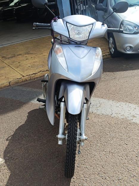 HONDA Biz 125 ES, Foto 2
