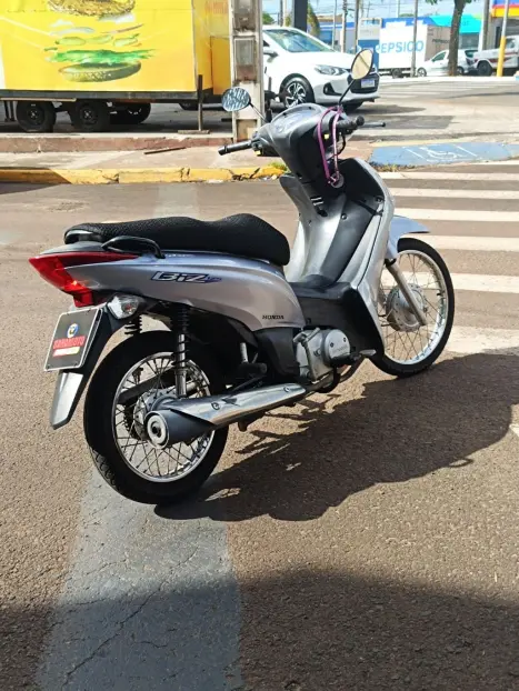 HONDA Biz 125 ES, Foto 8