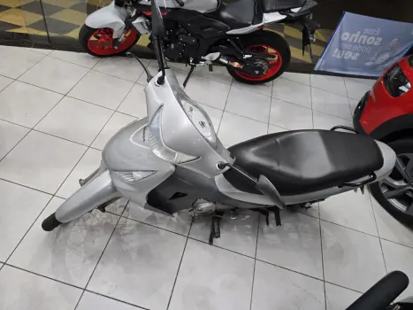 HONDA Biz 125 ES, Foto 5