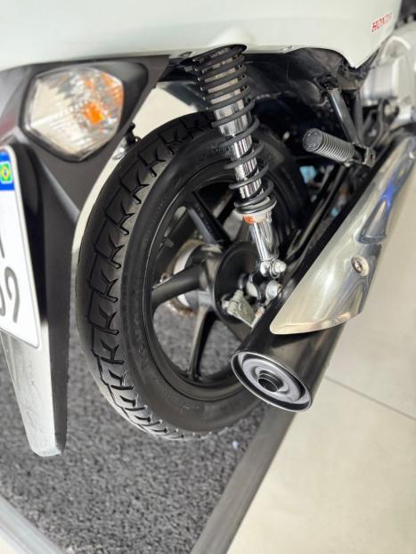 HONDA Biz 125 EX, Foto 9