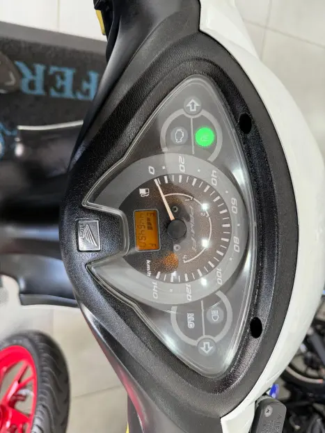 HONDA Biz 125 EX, Foto 7