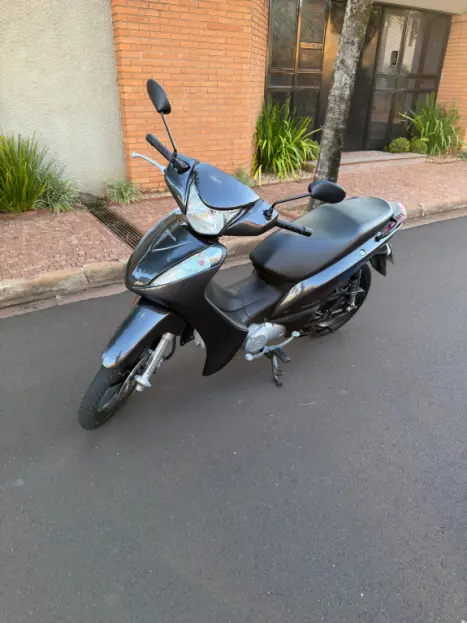 HONDA Biz 125 EX, Foto 1