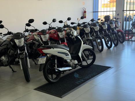 HONDA Biz 125 EX, Foto 6