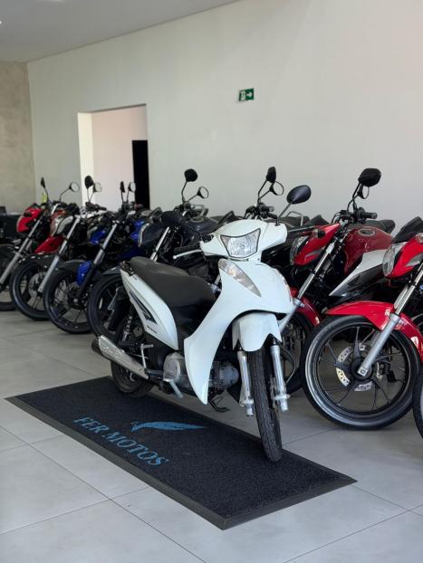 HONDA Biz 125 EX, Foto 7