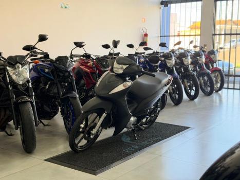 HONDA Biz 125 EX, Foto 3