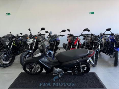 HONDA Biz 125 EX, Foto 4