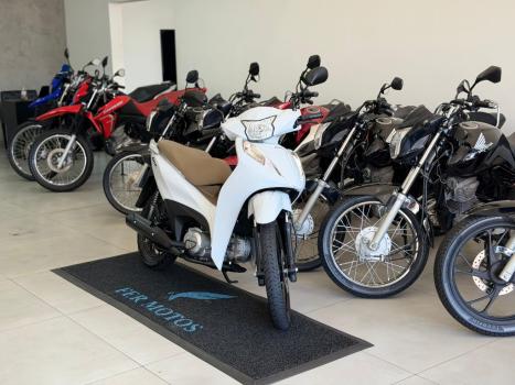 HONDA Biz 125 EX, Foto 2