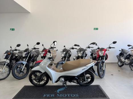 HONDA Biz 125 EX, Foto 4