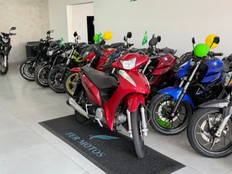 HONDA Biz 125 EX, Foto 2