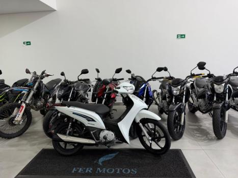 HONDA Biz 125 EX, Foto 1