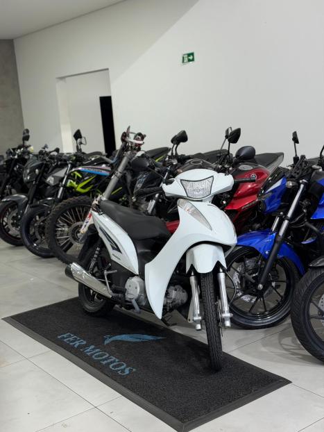HONDA Biz 125 EX, Foto 7