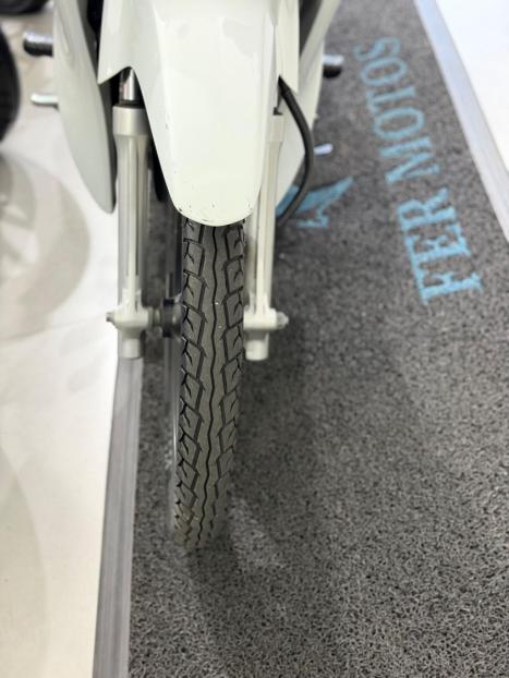 HONDA Biz 125 EX, Foto 10