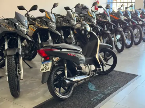 HONDA Biz 125 EX, Foto 6