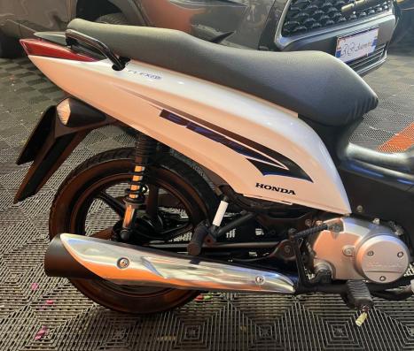 HONDA Biz 125 EX, Foto 4