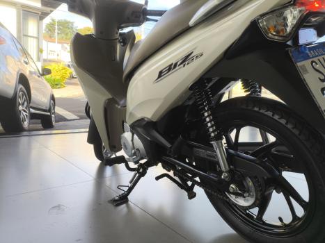 HONDA Biz 125 EX, Foto 5
