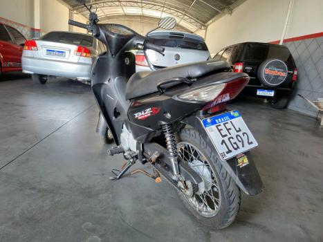 HONDA Biz 125 EX, Foto 3