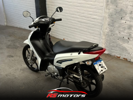 HONDA Biz 125 EX, Foto 4