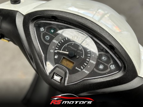 HONDA Biz 125 EX, Foto 7