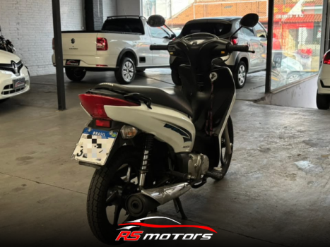 HONDA Biz 125 EX, Foto 9