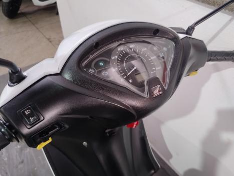 HONDA Biz 125 EX, Foto 7