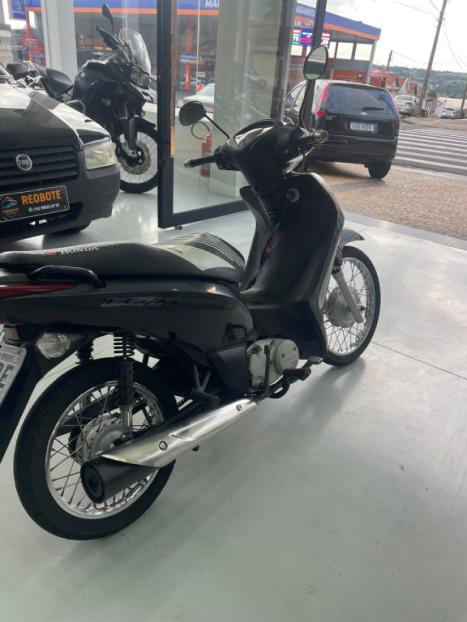 HONDA Biz 125 EX, Foto 2