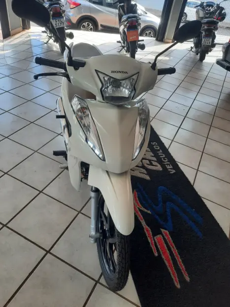 HONDA Biz 125 FLEX, Foto 2