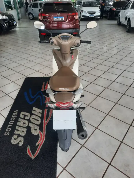 HONDA Biz 125 FLEX, Foto 4