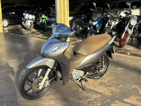 HONDA Biz 125 FLEX, Foto 2