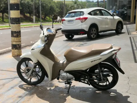 HONDA Biz 125 FLEX, Foto 4