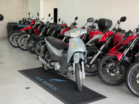 HONDA Biz 125 KS, Foto 2