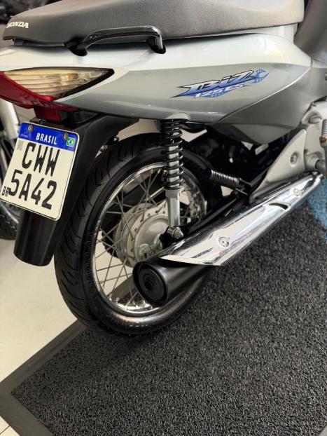 HONDA Biz 125 KS, Foto 10